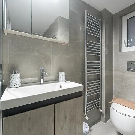 Exclusive Mavili By Cloudkeys Athens
